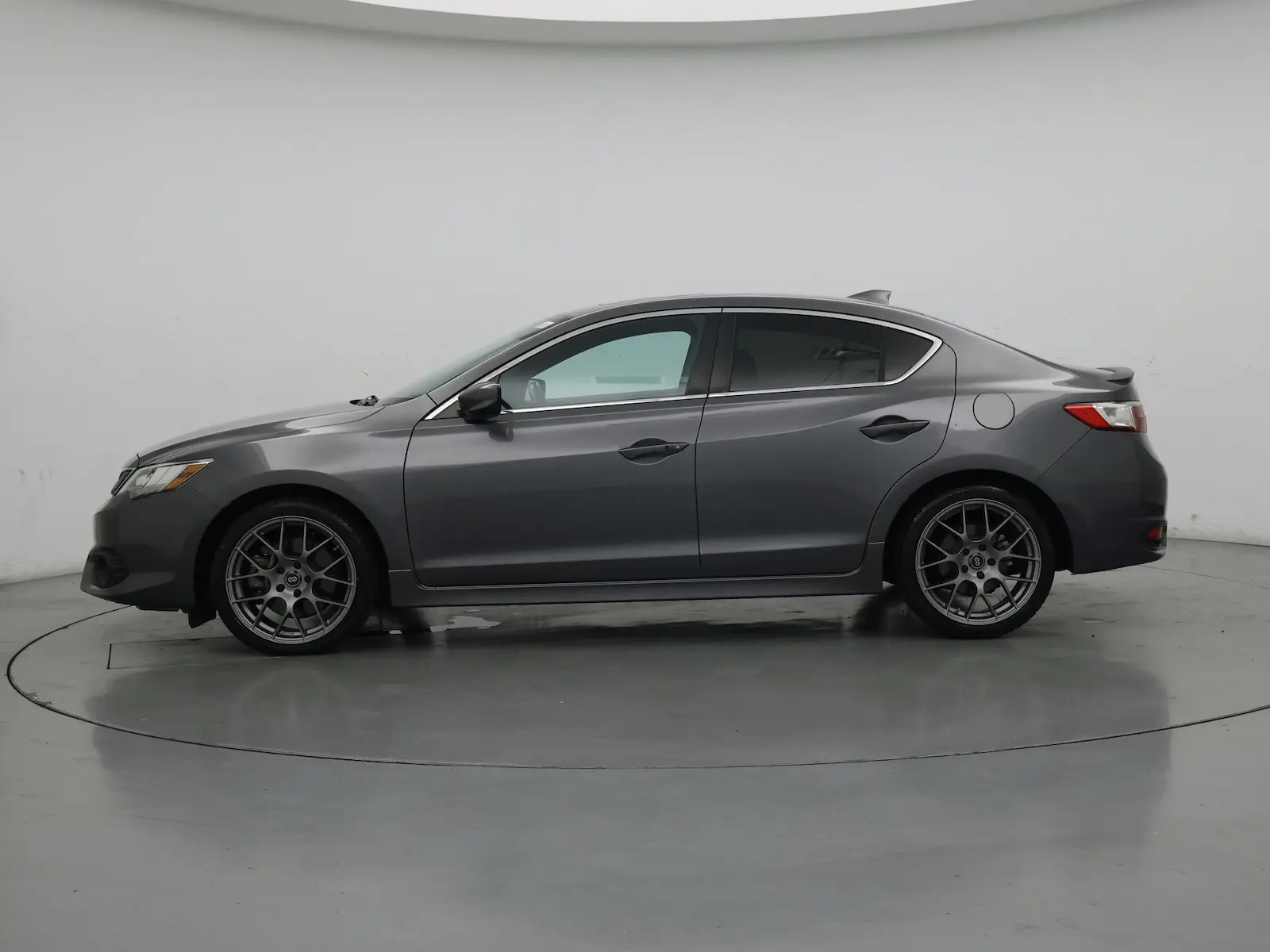 2017 Acura ILX A-Spec Technology Package Plus photo 4