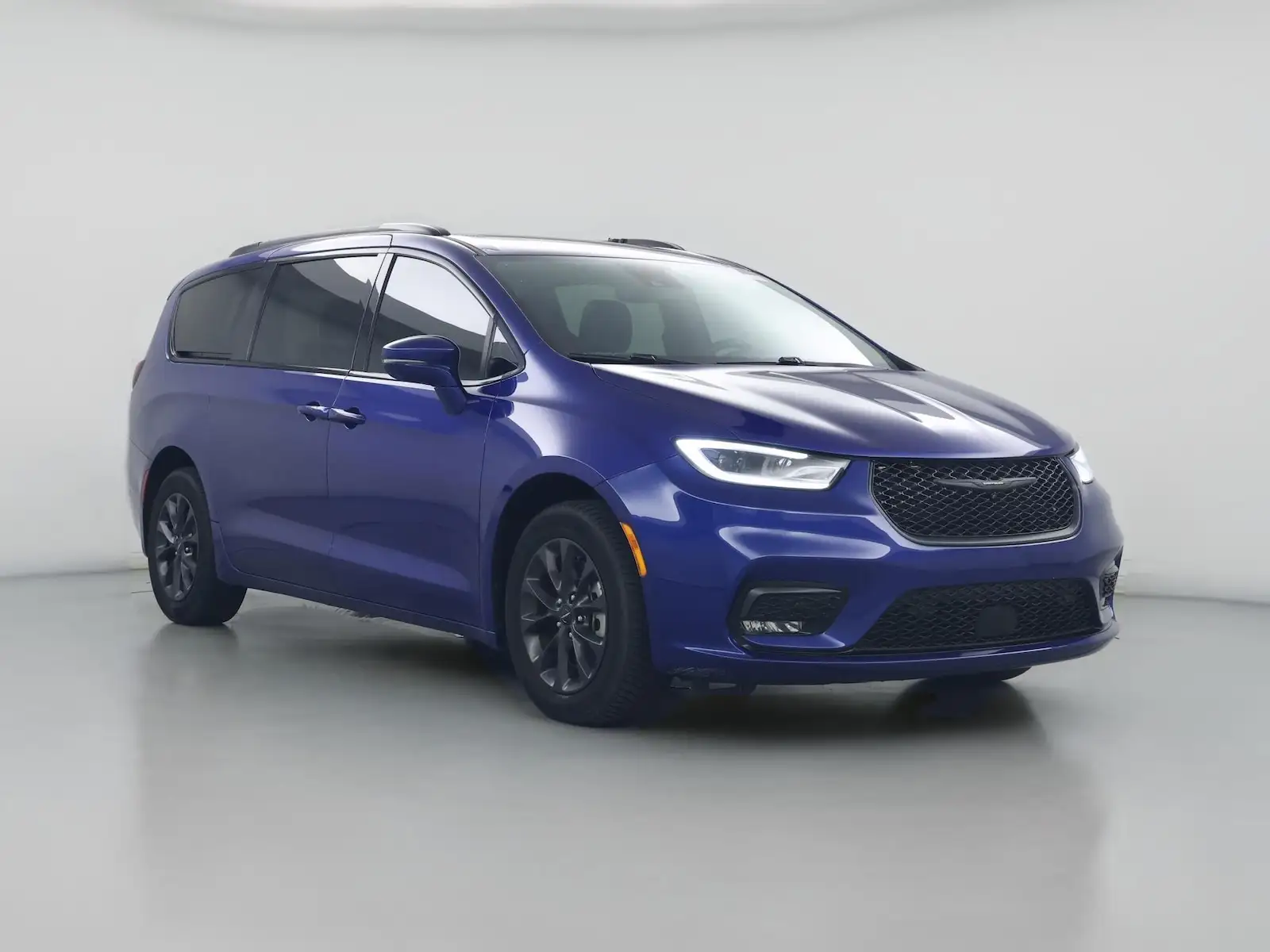 2021 Chrysler Pacifica Limited's photo