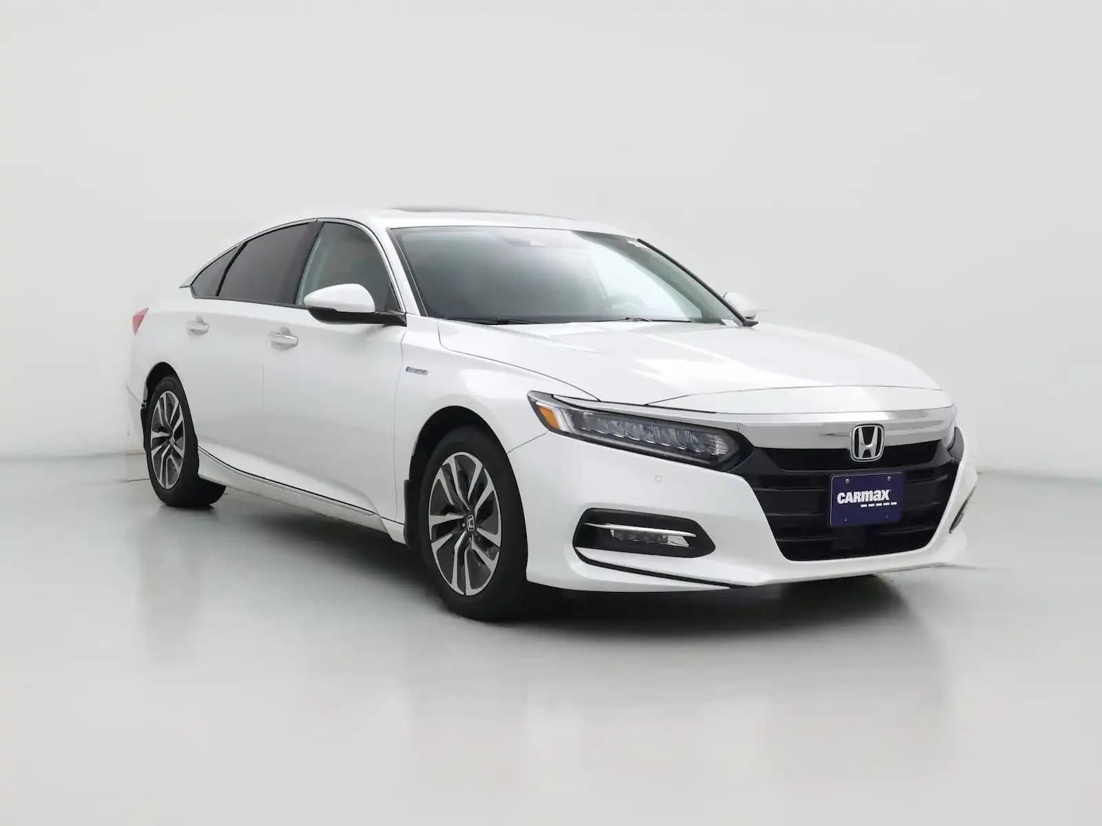 2019 Honda Accord Hybrid Touring's photo