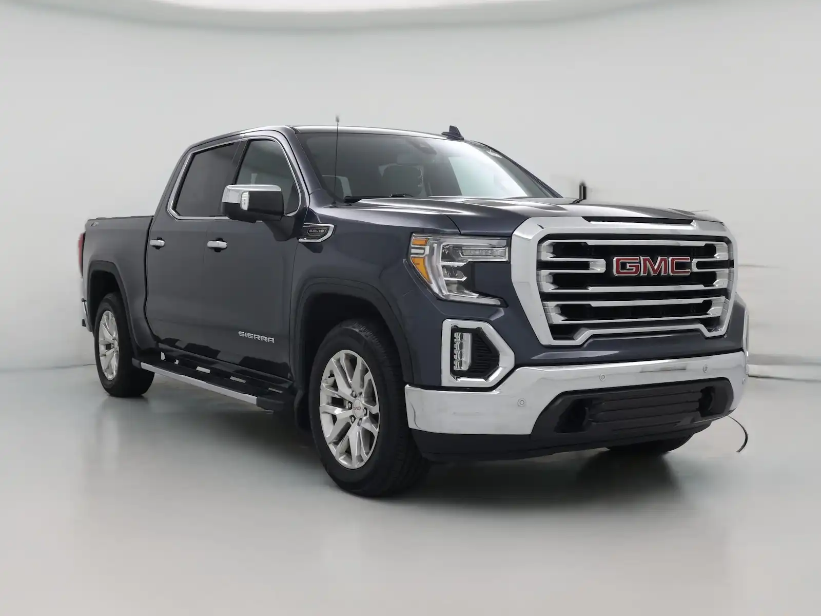 2021 GMC Sierra SLT 4WD Crew Cab Short Box's photo