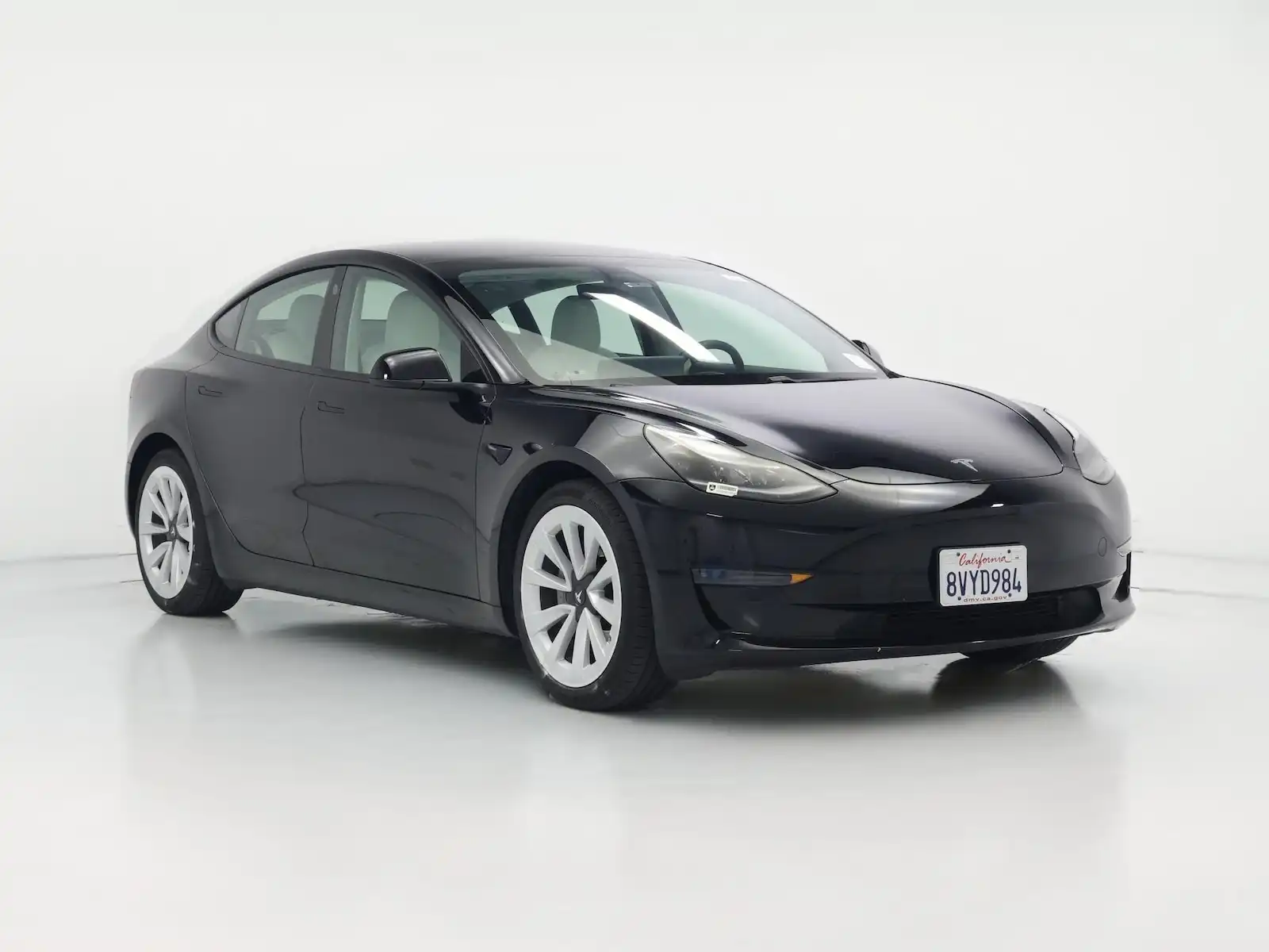 2021 Tesla Model 3 Standard Range Plus's photo