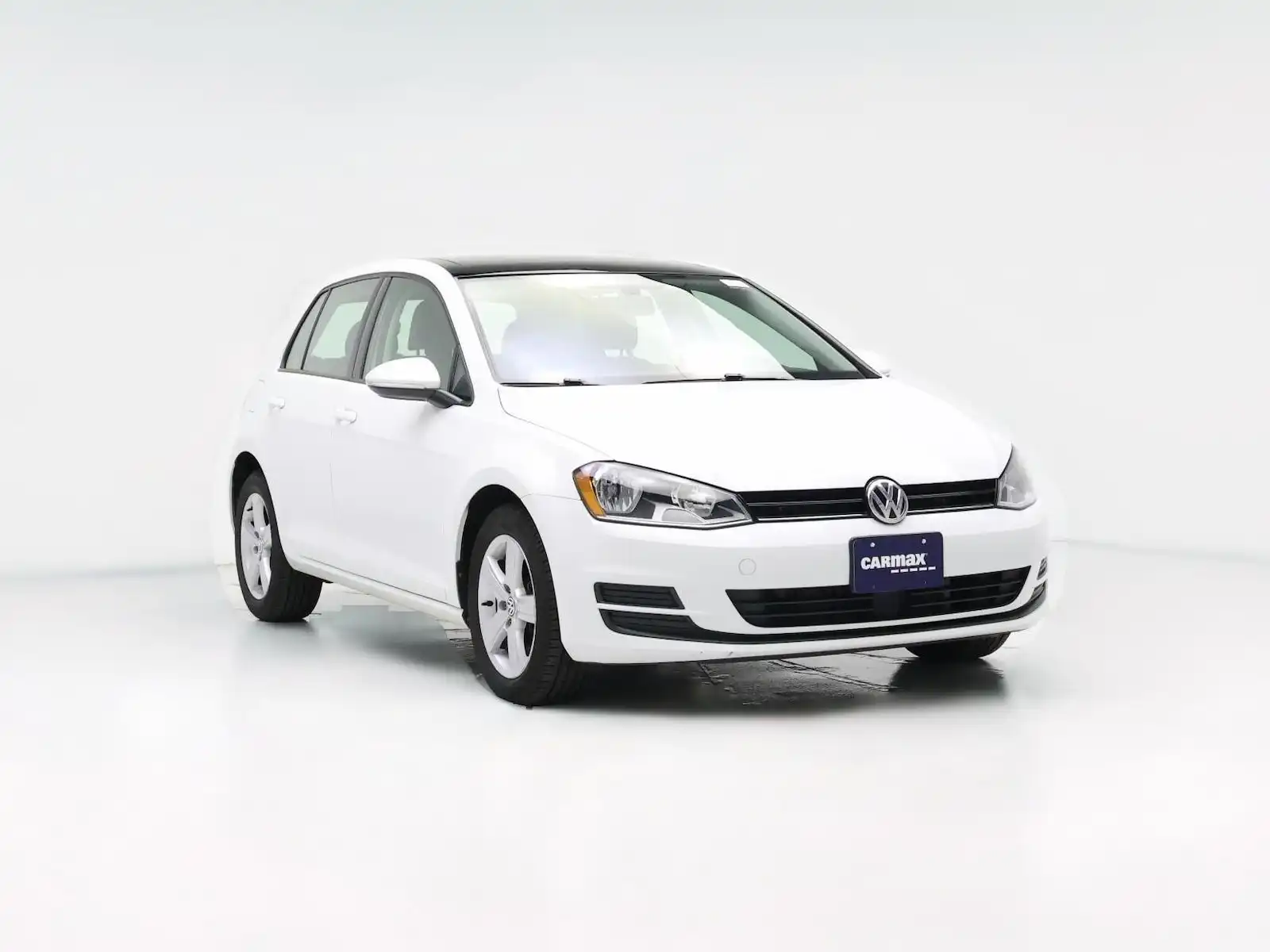 2017 Volkswagen Golf TSI S 4-Door's photo