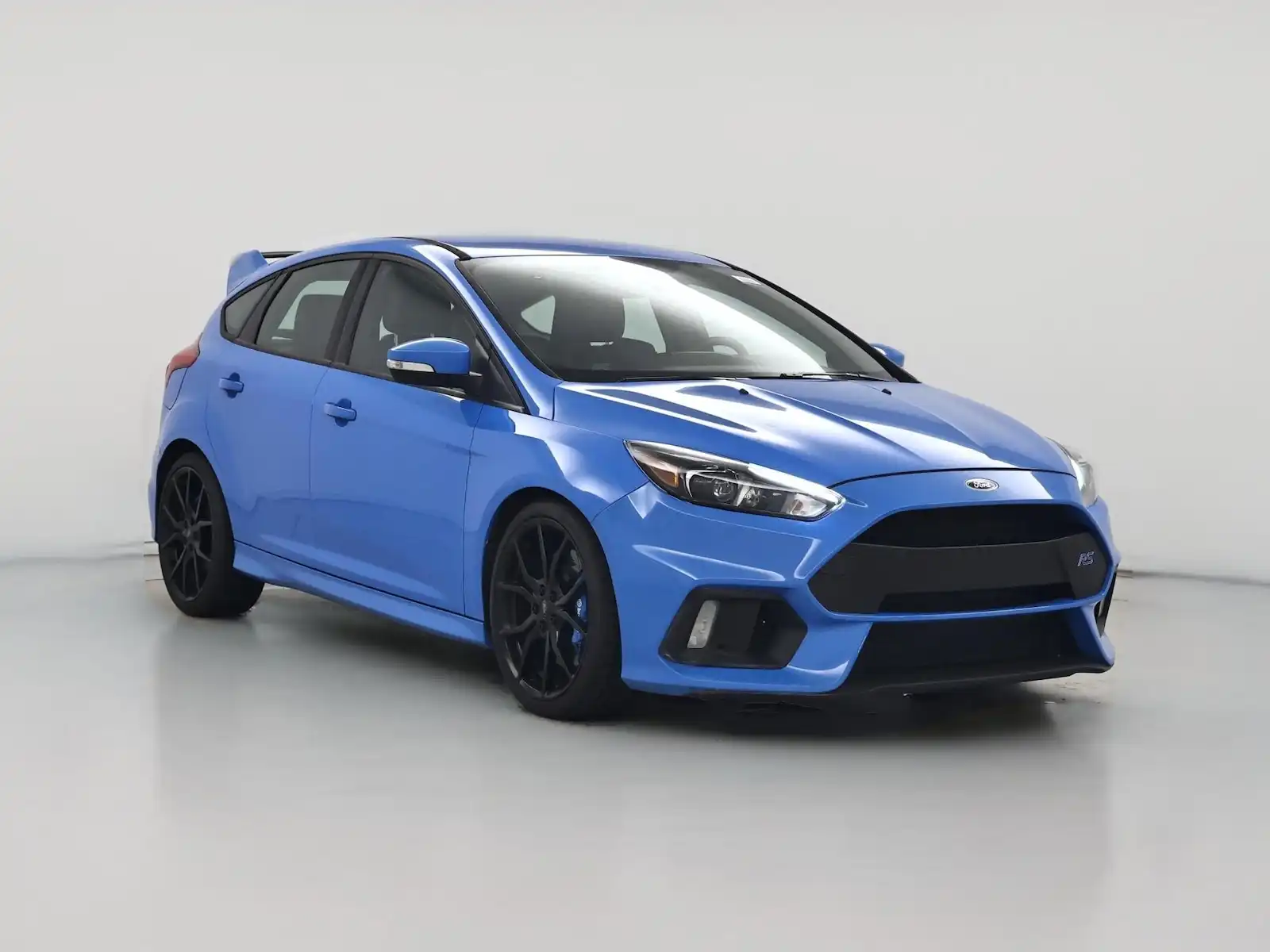2016 Ford Focus RS Hatchback 5-Door's photo