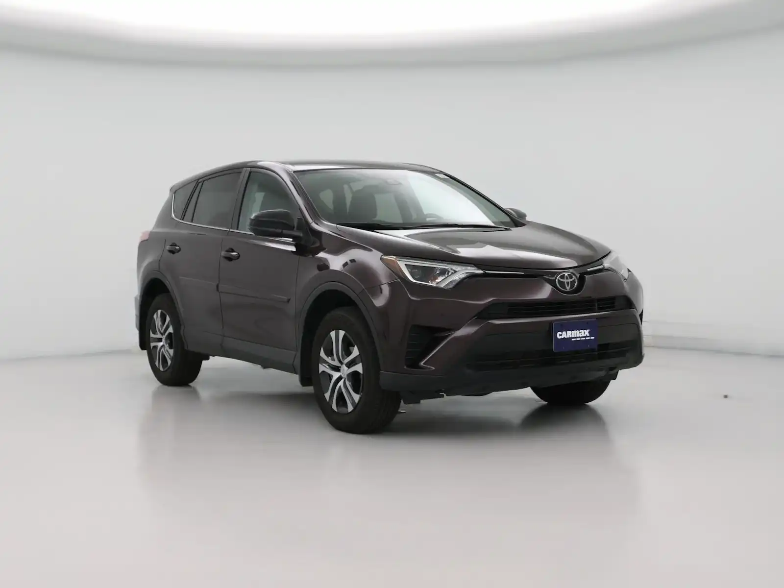 2018 Toyota RAV4 LE's photo