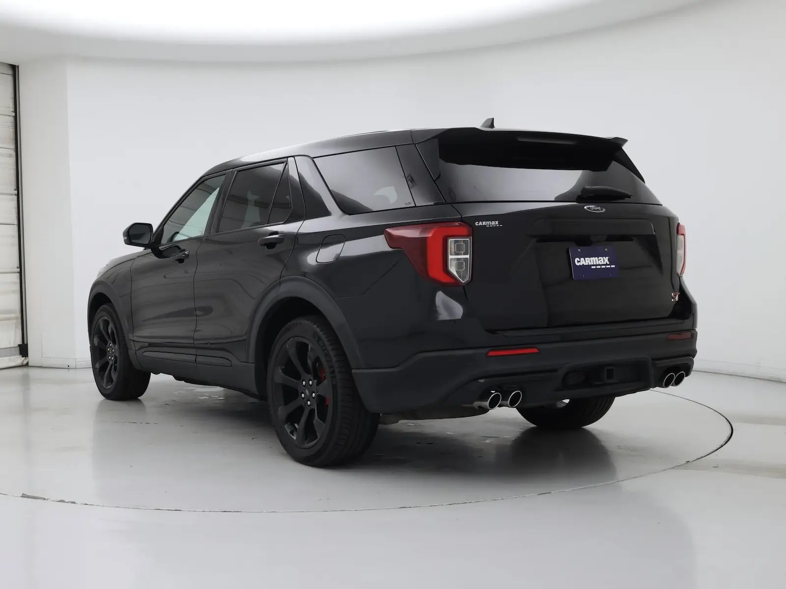2021 Ford Explorer ST 4WD photo 3