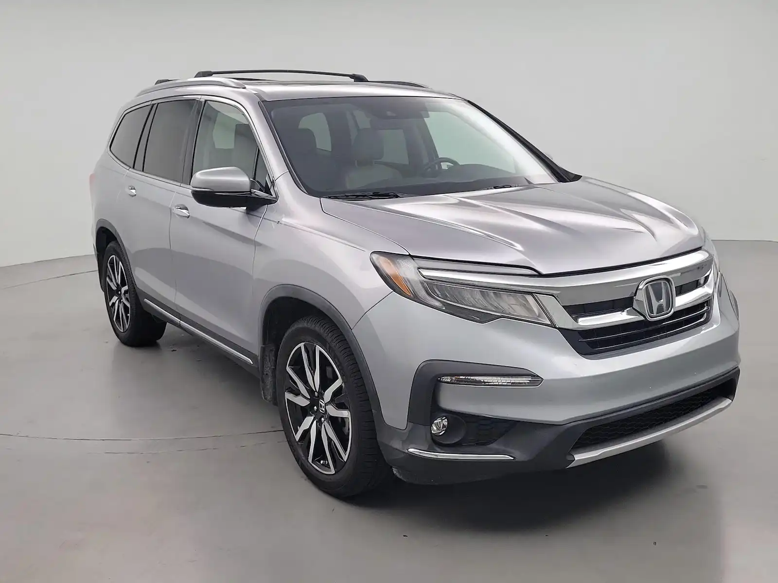 2021 Honda Pilot Touring AWD 7's photo
