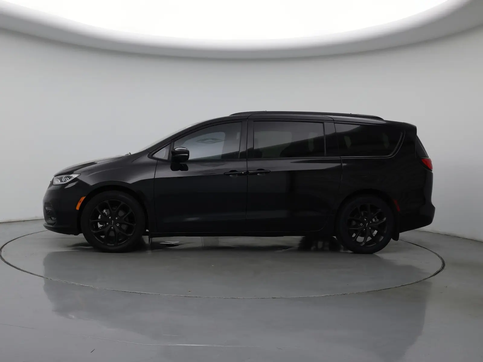 2023 Chrysler Pacifica Limited photo 4