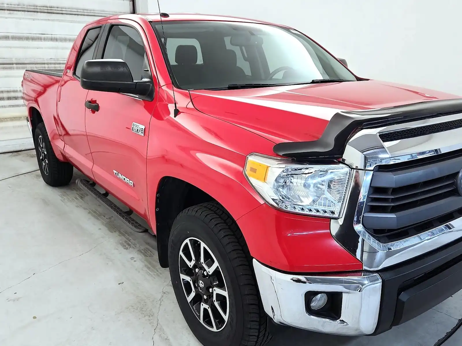 2015 Toyota Tundra 5.7 Auto 4WD FFV SR5 Double Cab's photo