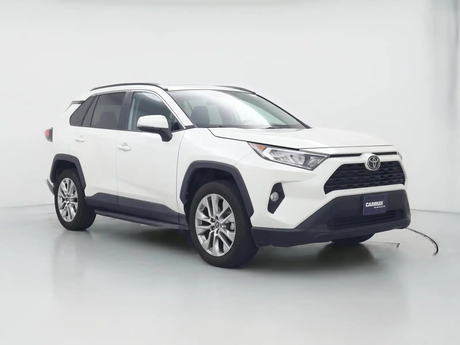 2021 Toyota RAV4 XLE Premium FWD's photo