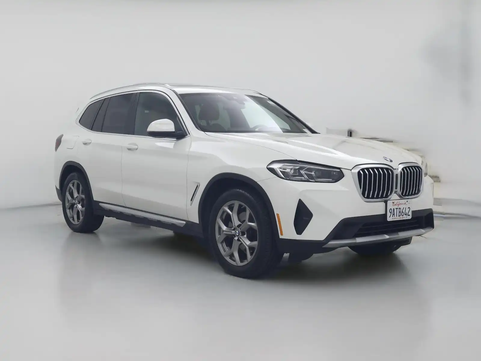 2022 BMW X3 xDrive30i's photo
