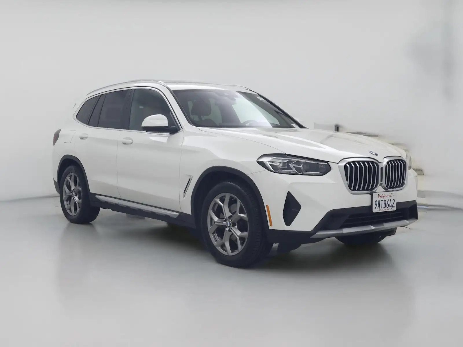 2022 BMW X3 xDrive30i's photo