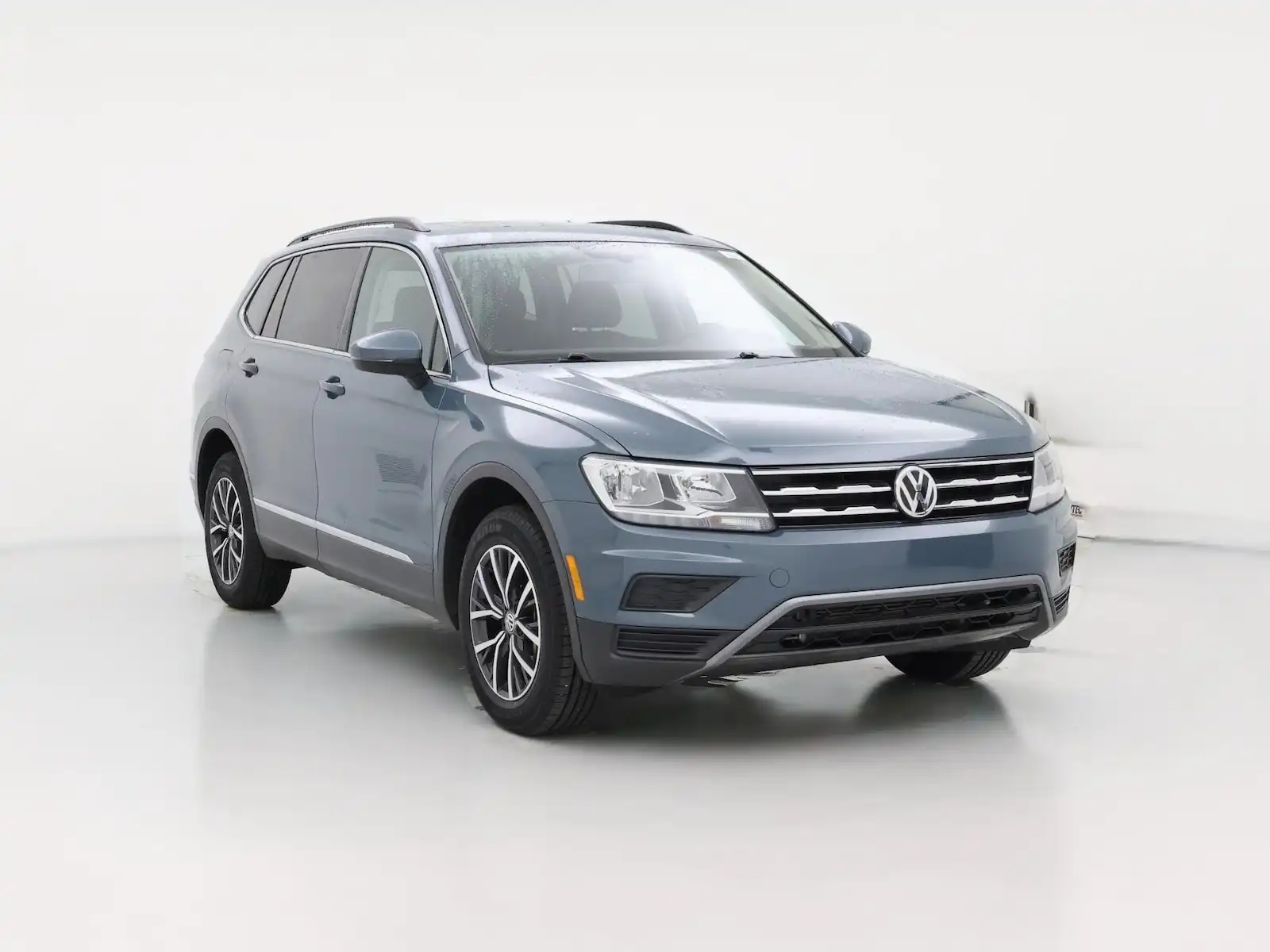 2020 Volkswagen Tiguan 2.0T SE's photo