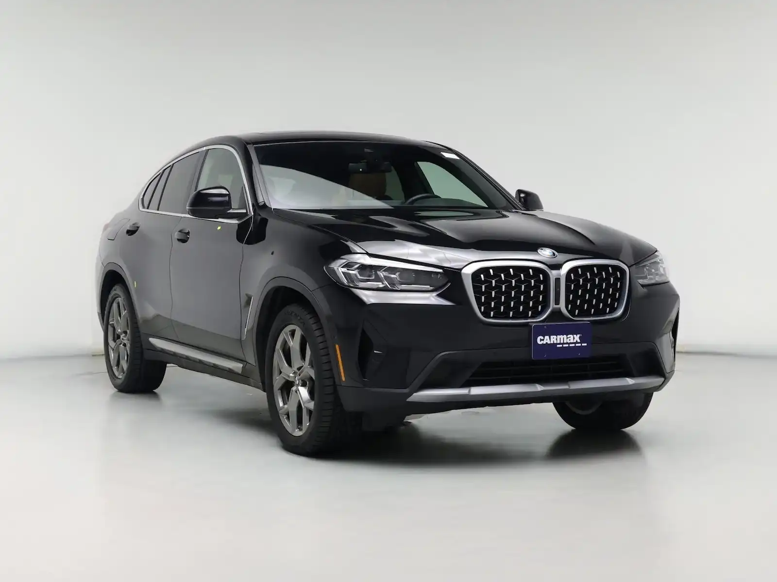 2023 BMW X4 xDrive30i's photo