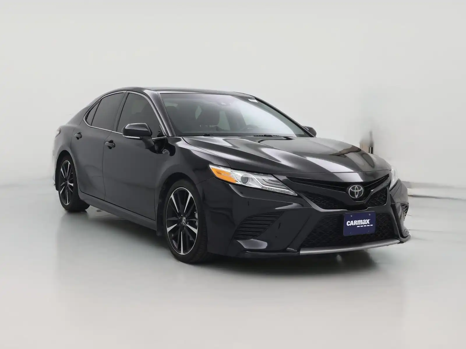 2020 Toyota Camry 2.5 Auto XSE's photo
