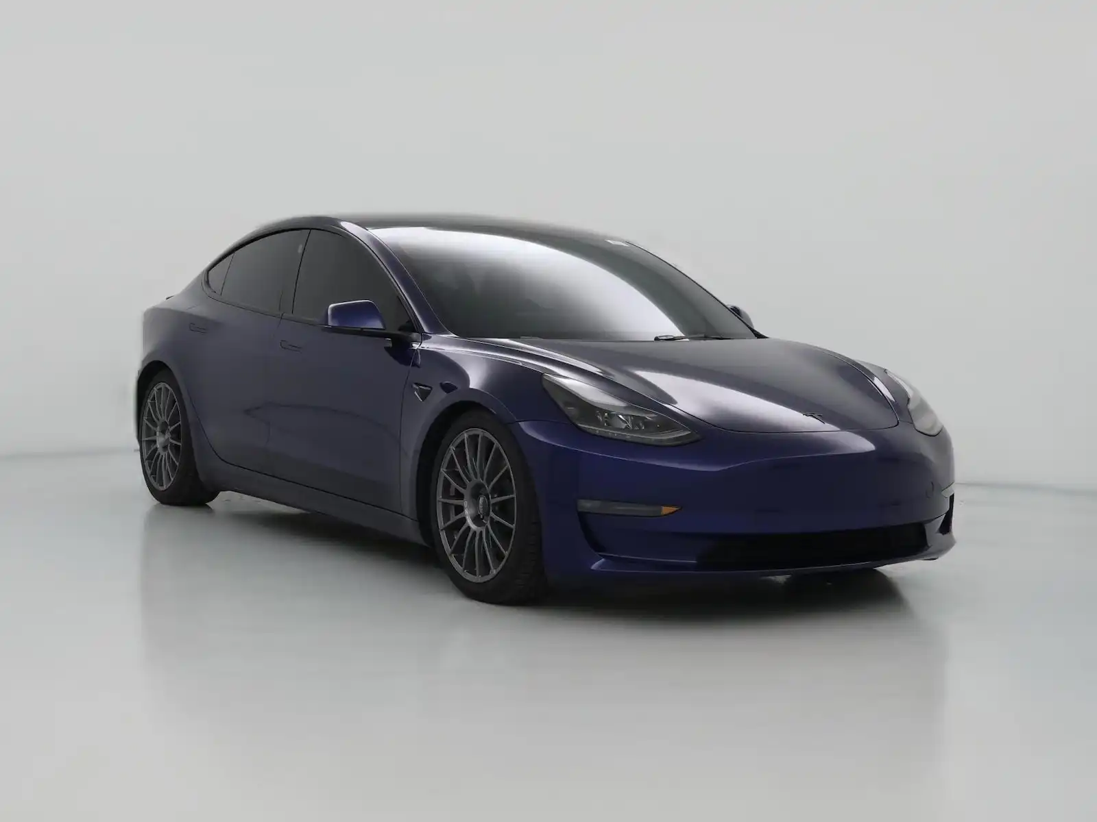 2023 Tesla Model 3 Performance's photo