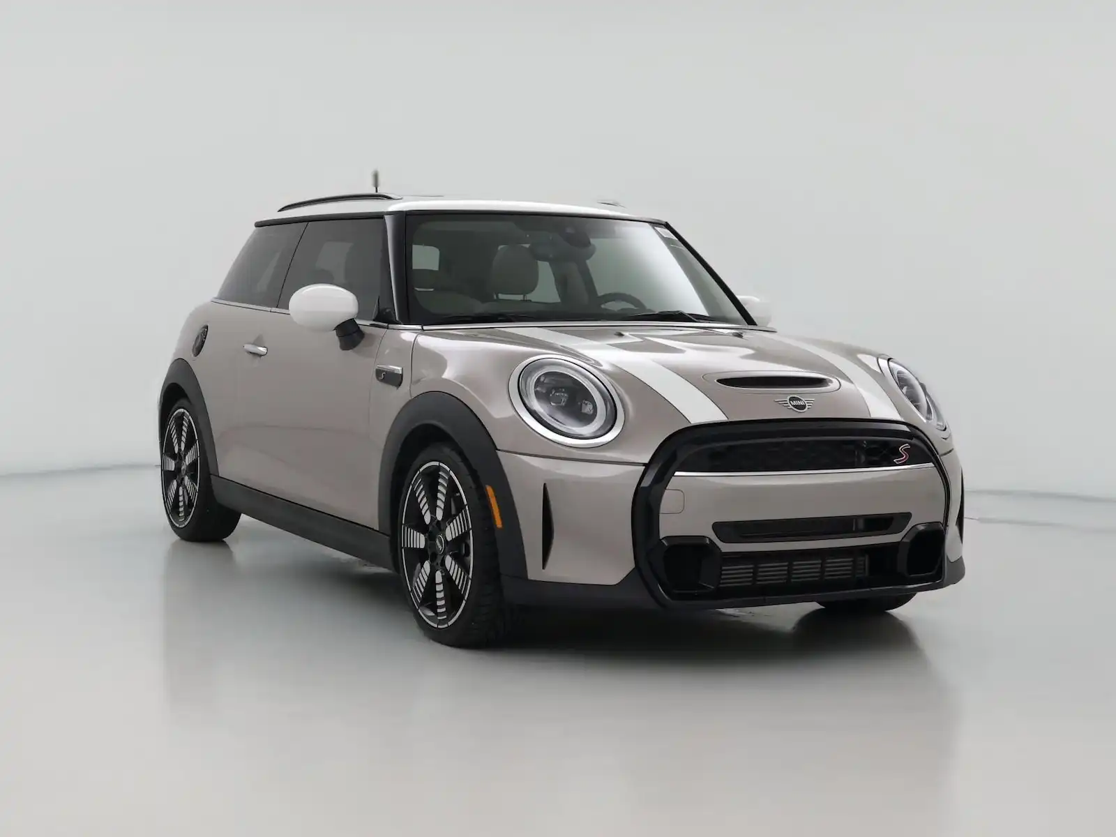 2023 MINI Cooper Cooper S 3 Door's photo