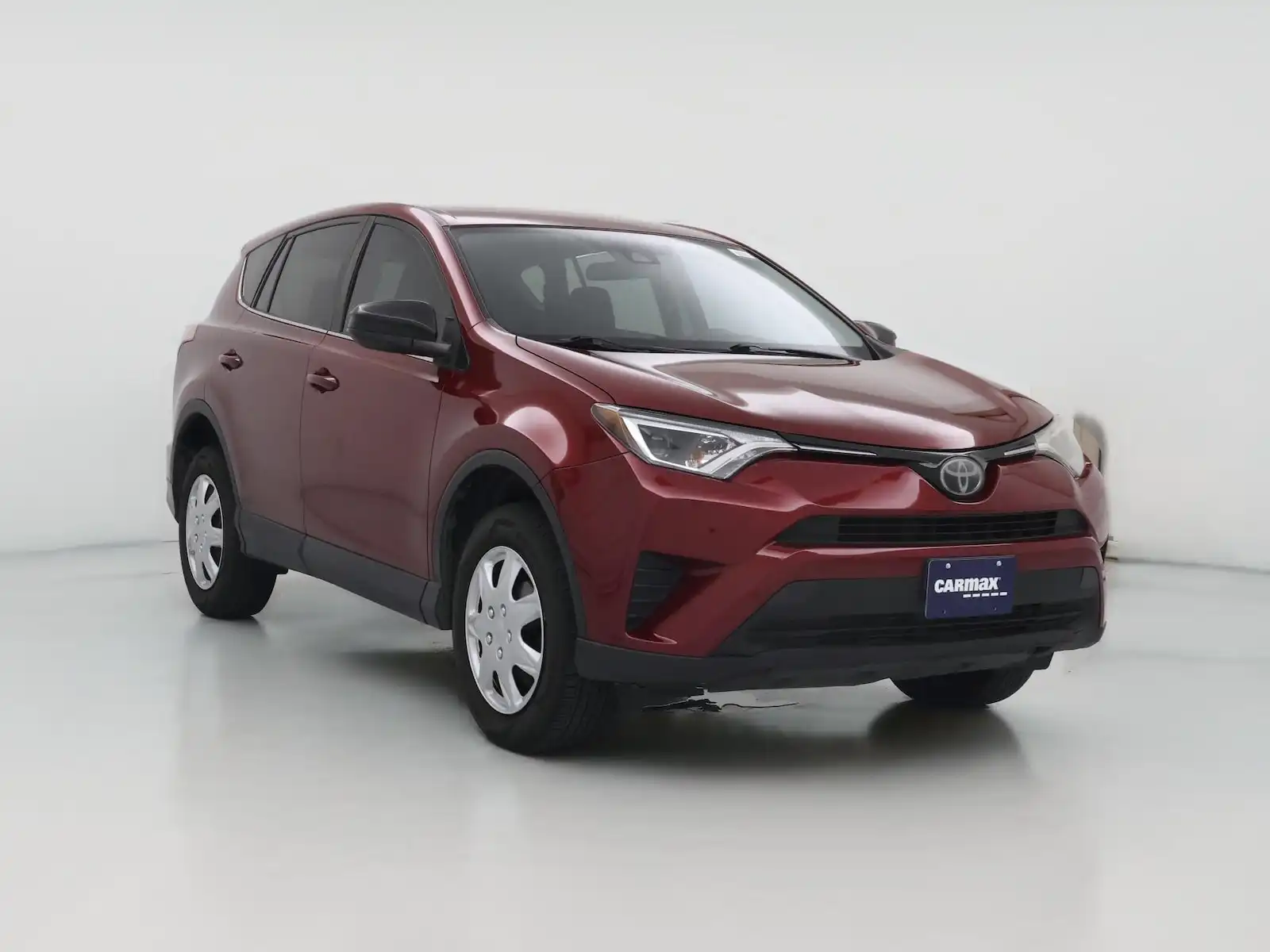 2018 Toyota RAV4 LE's photo