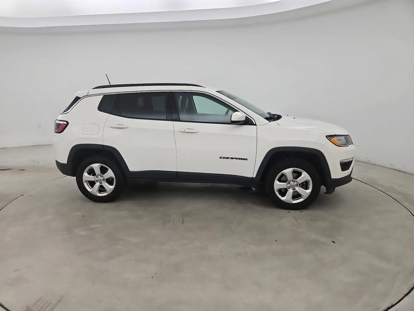 2018 Jeep Compass Latitude 4WD photo 4