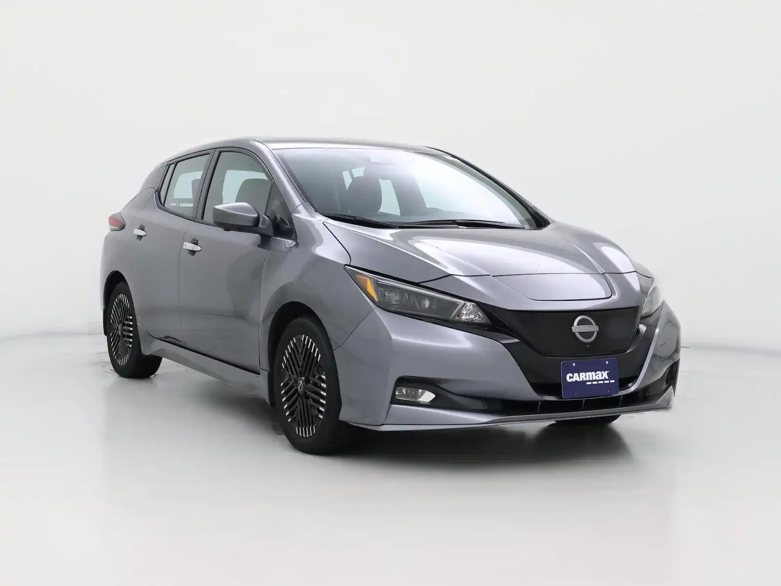 2025 Nissan Leaf SV Plus's photo