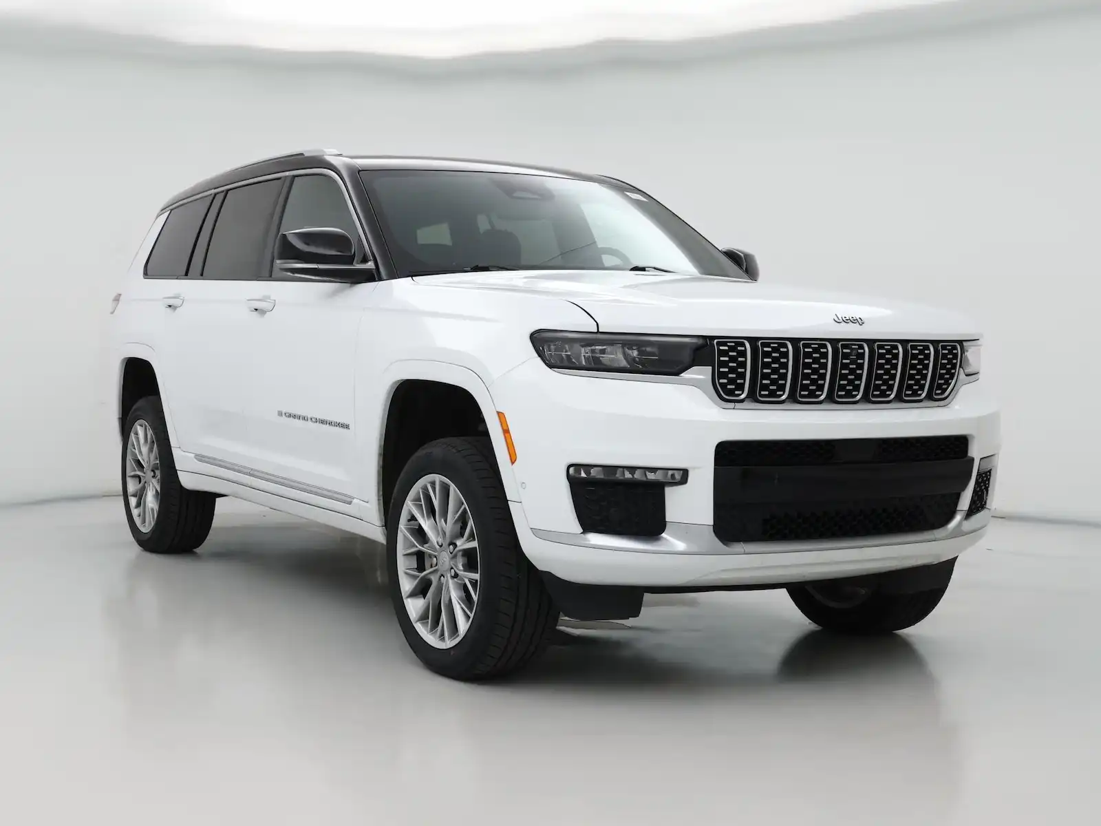 2023 Jeep Grand Cherokee L Summit 4WD's photo