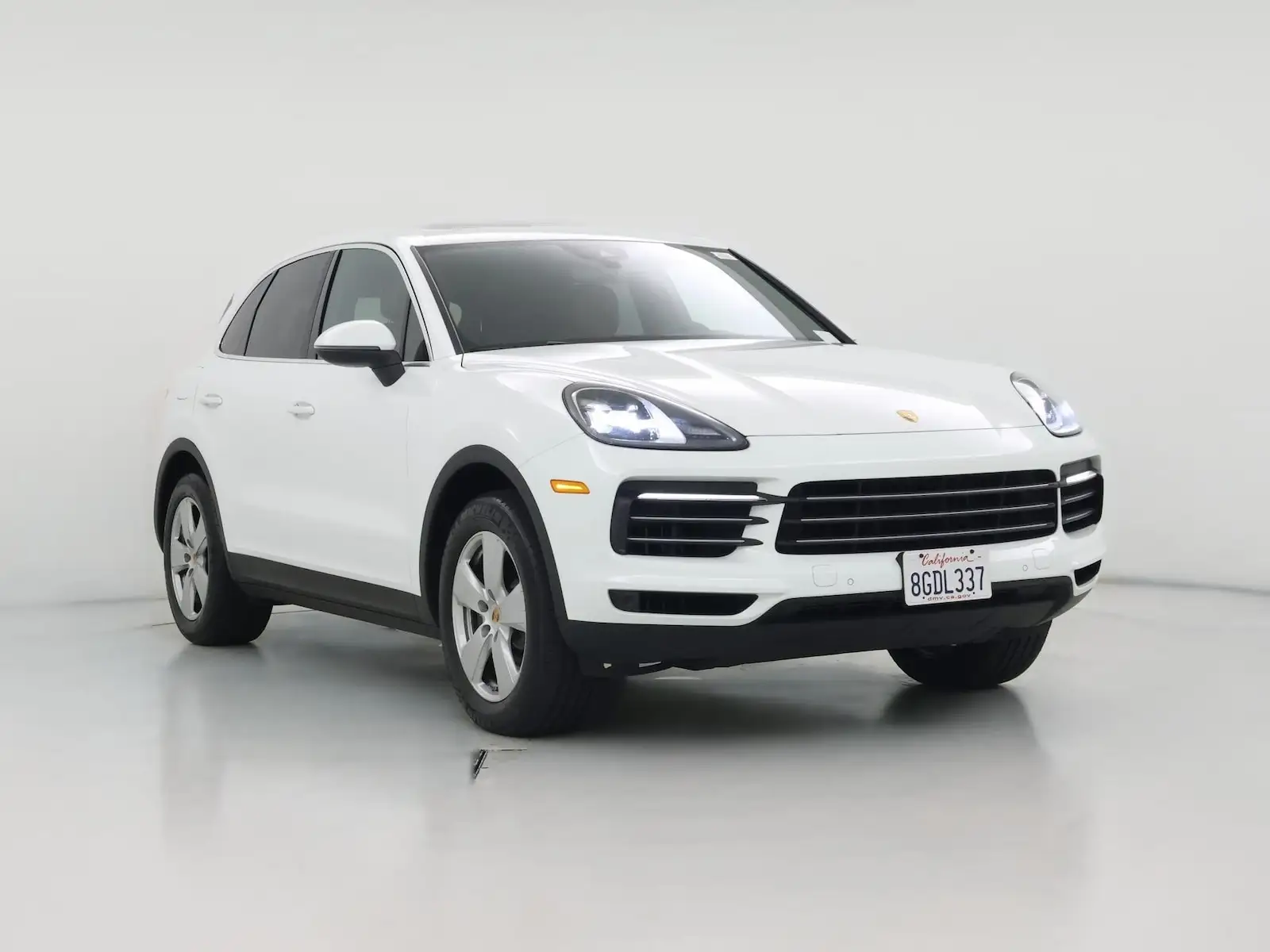 2019 Porsche Cayenne Base photo 1