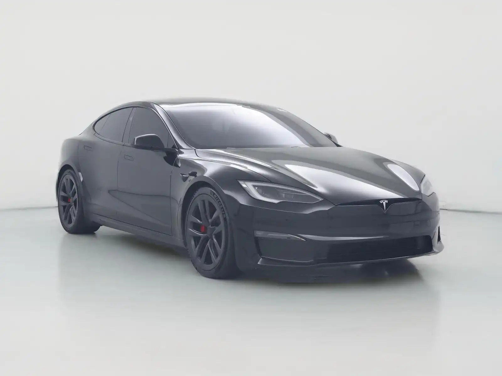 2025 Tesla Model S Plaid's photo