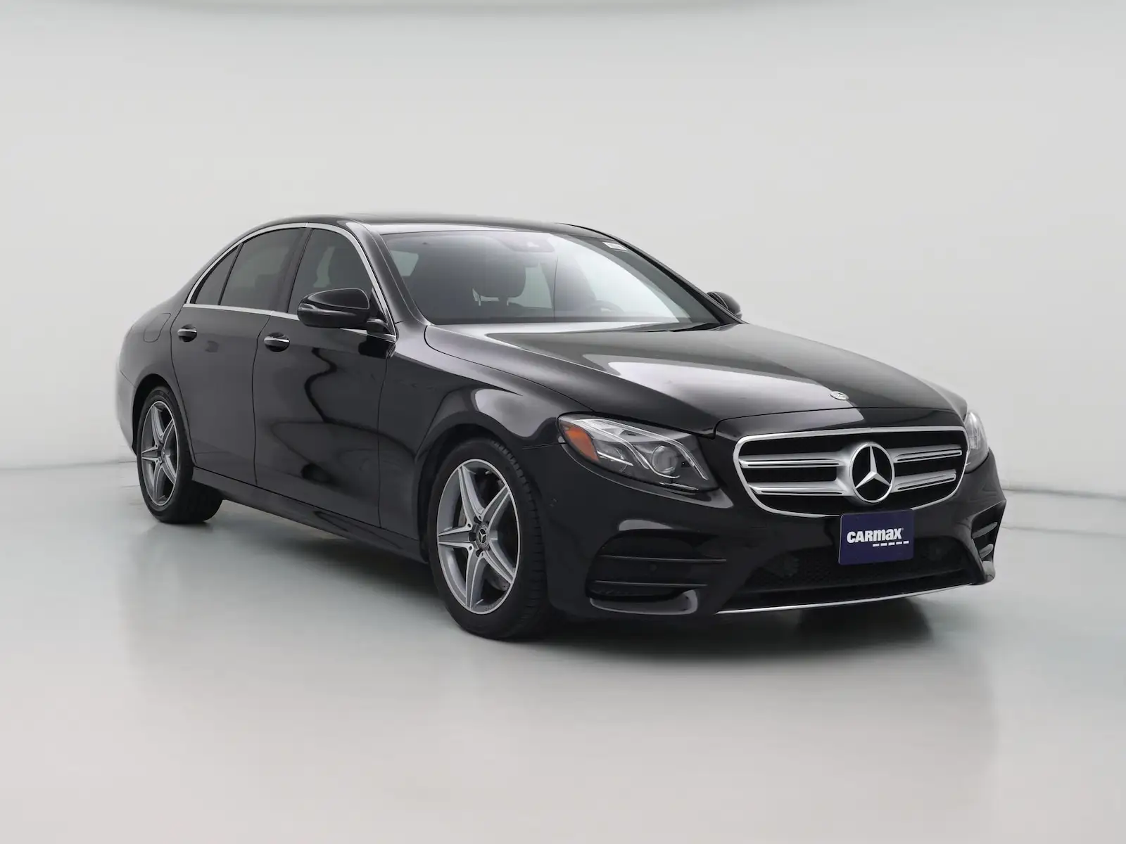2018 Mercedes-Benz E-Class E300 photo 1