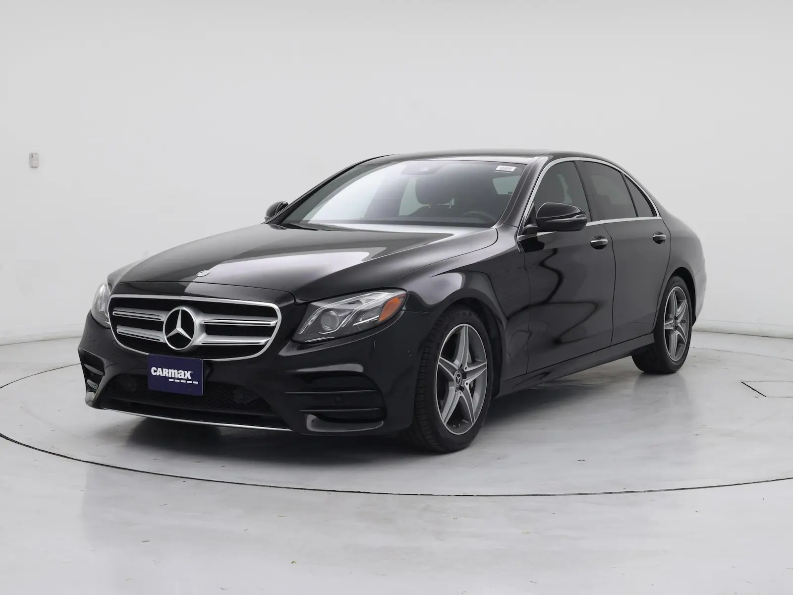 2018 Mercedes-Benz E-Class E300 photo 5