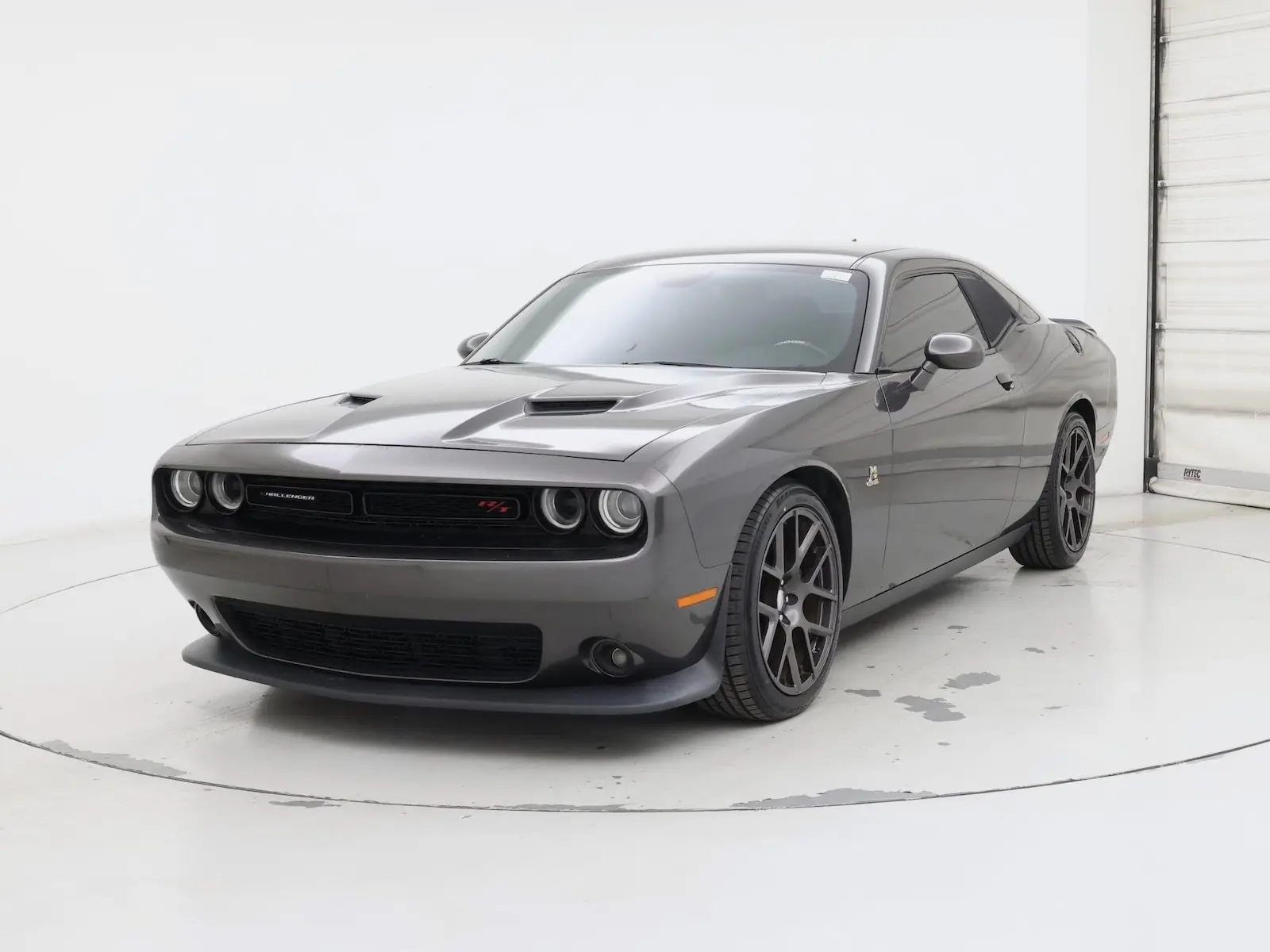 2016 Dodge Challenger Scat Pack photo 5