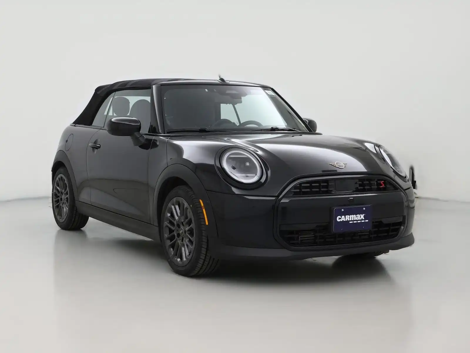 2025 MINI Convertible Cooper S's photo
