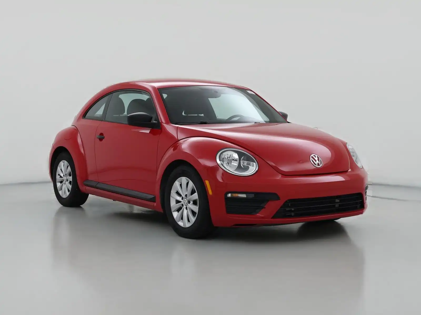 2018 Volkswagen Beetle 2.0T S Auto's photo