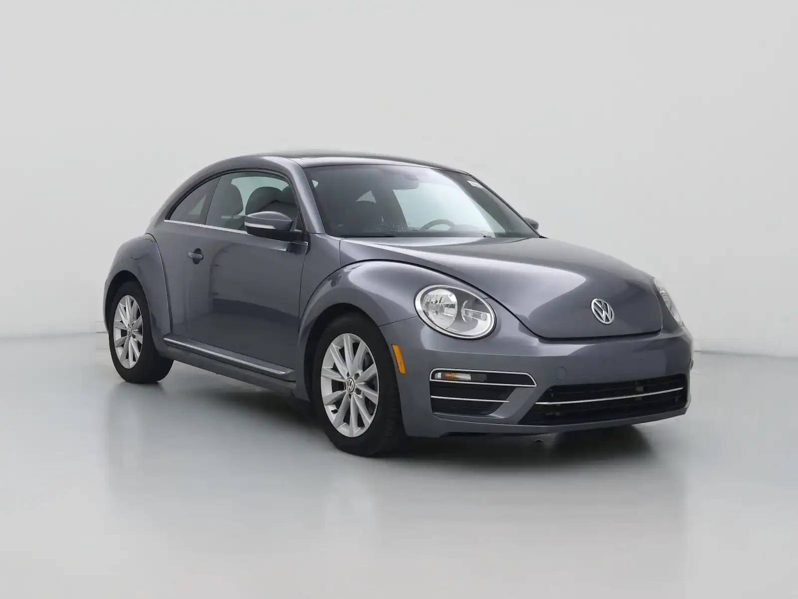 2019 Volkswagen Beetle 2.0T SE Auto's photo