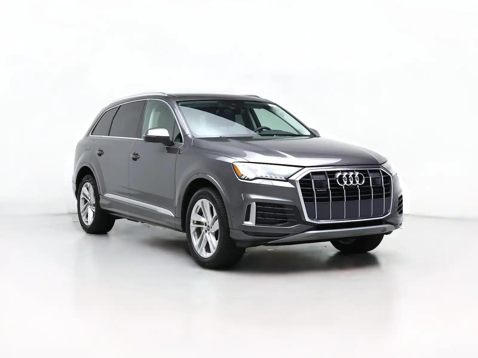 2021 Audi Q7 45 Premium Plus quattro Tiptronic's photo