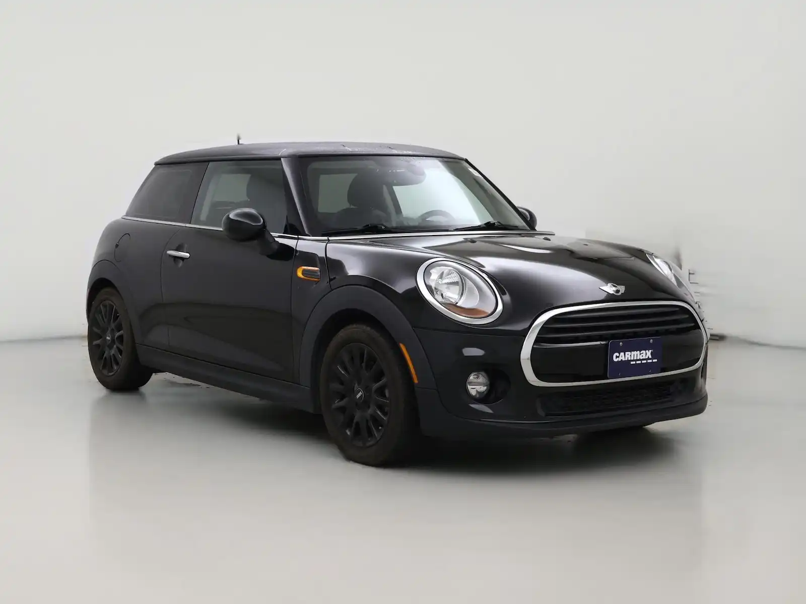 2017 MINI Cooper Base's photo
