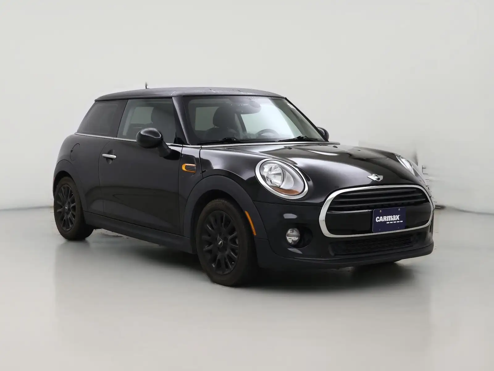 2017 MINI Cooper Base's photo
