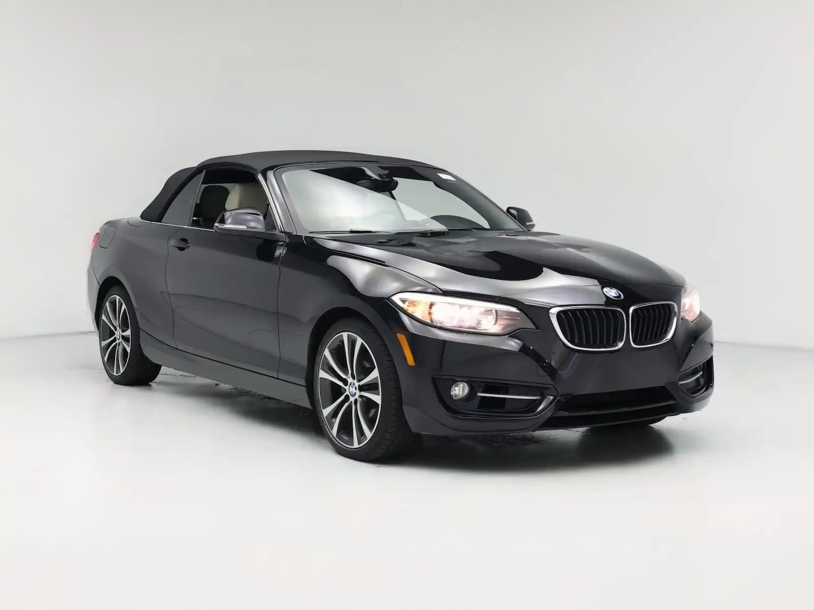 2017 BMW 2 Series 230i Convertible's photo