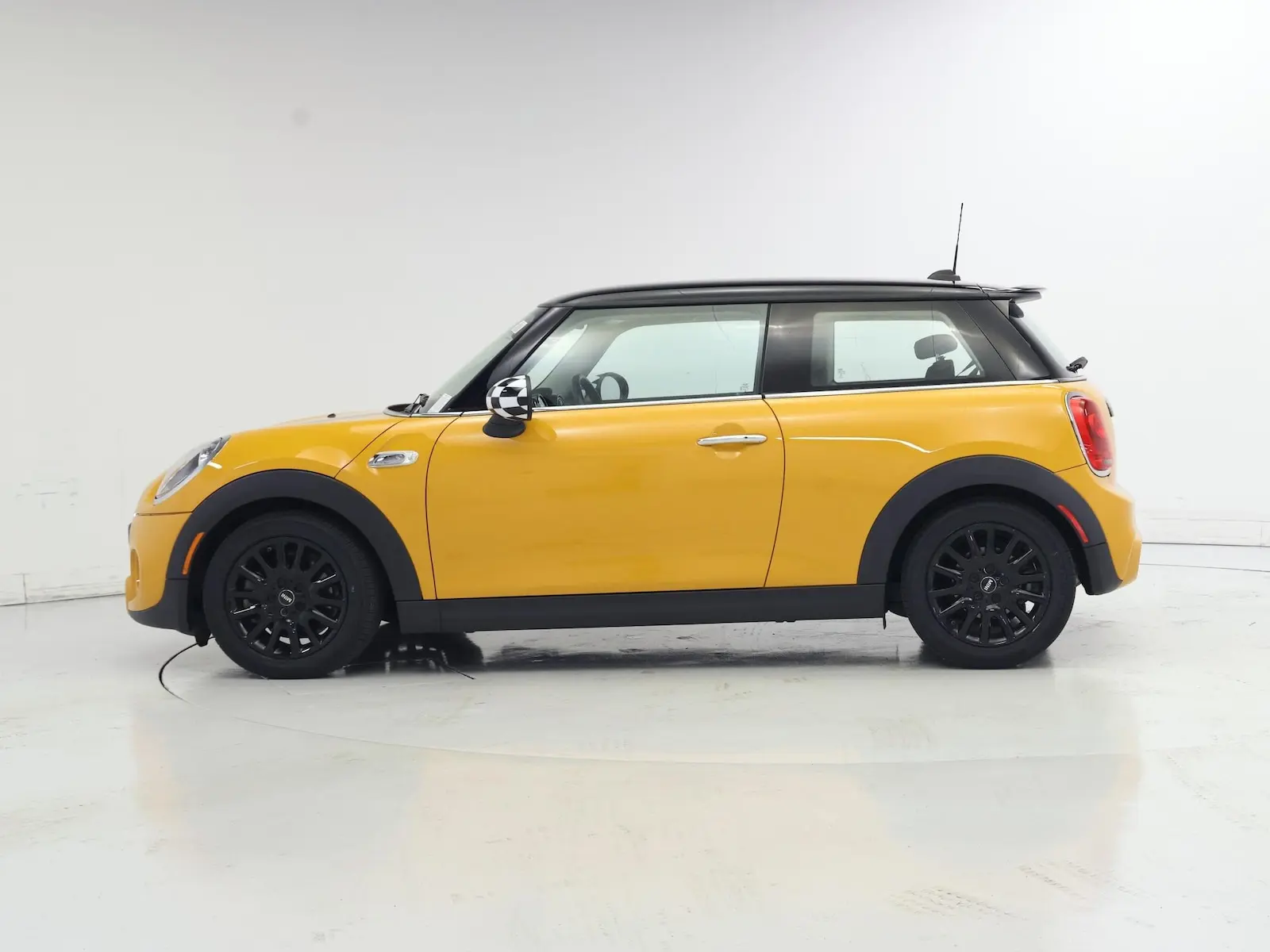 2015 MINI Cooper S photo 4