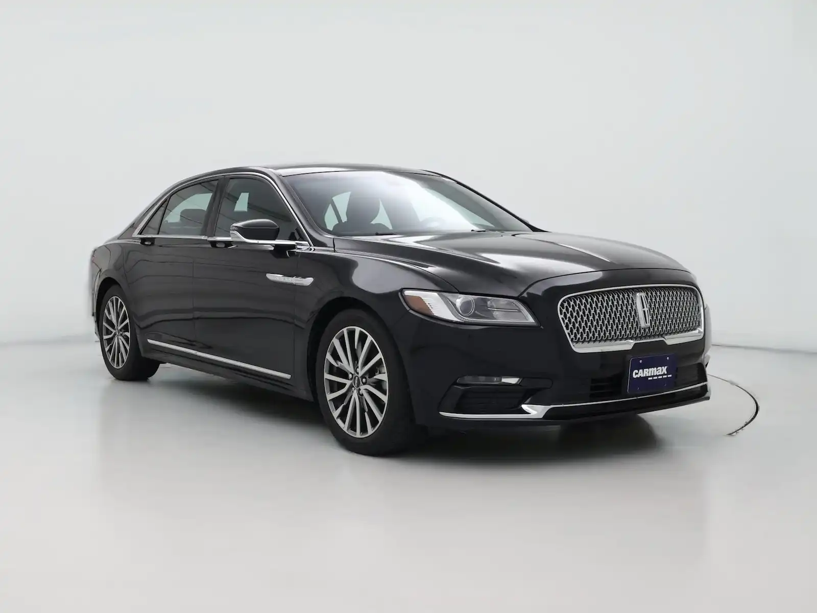 2017 Lincoln Continental Select FWD's photo