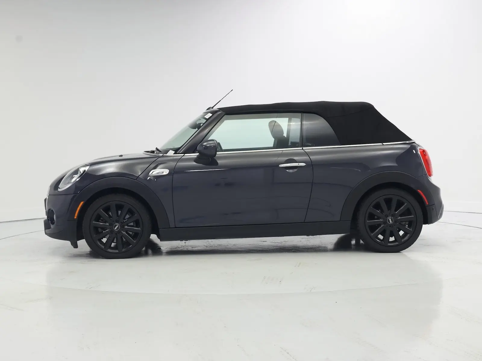 2016 MINI Cooper S photo 4