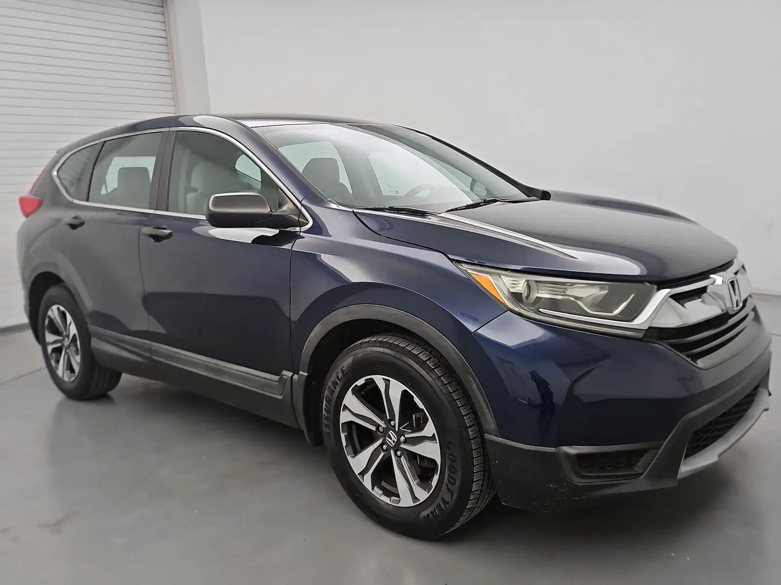 2017 Honda CR-V LX 2WD's photo