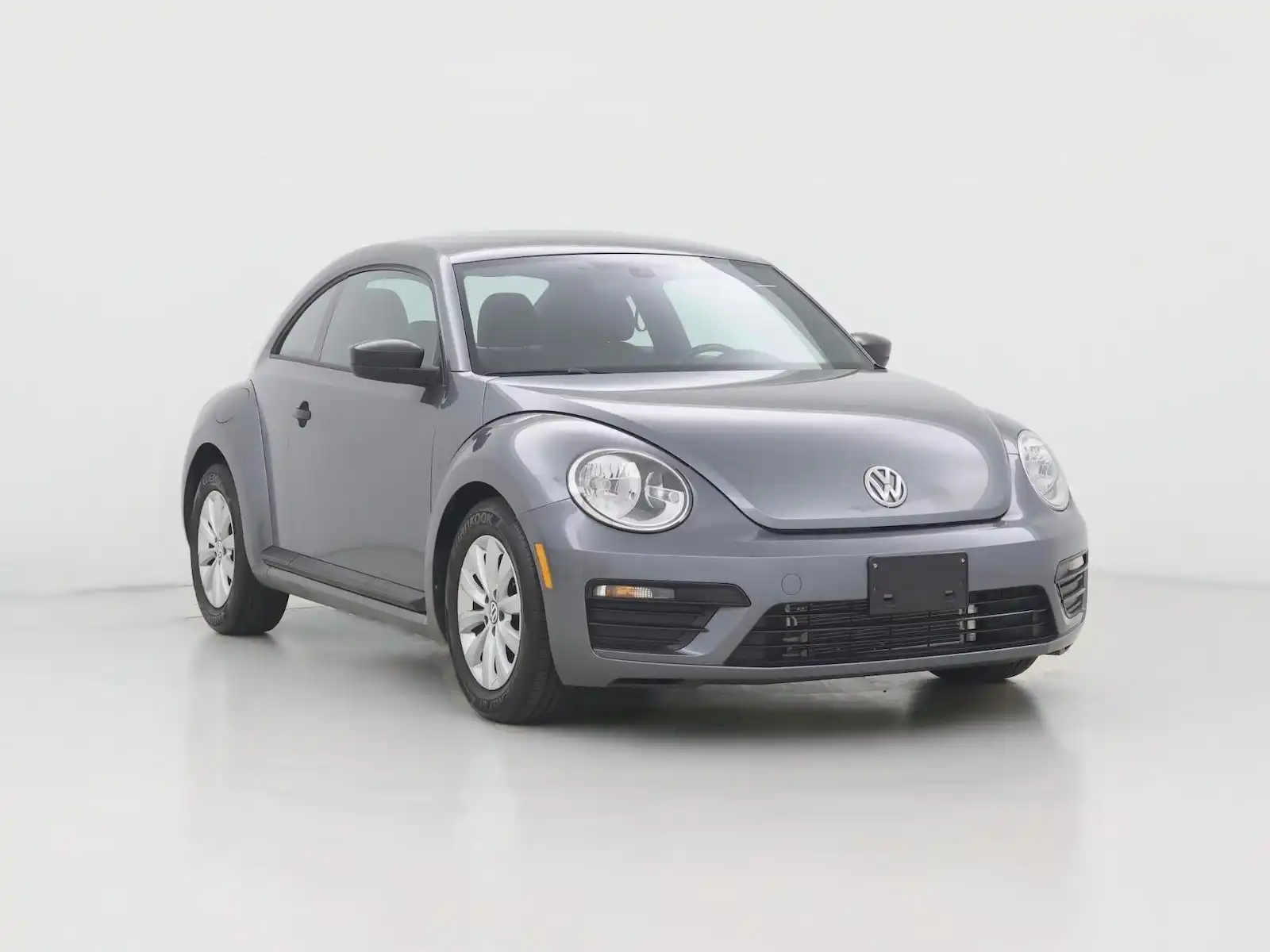 2017 Volkswagen Beetle 1.8T S Auto's photo