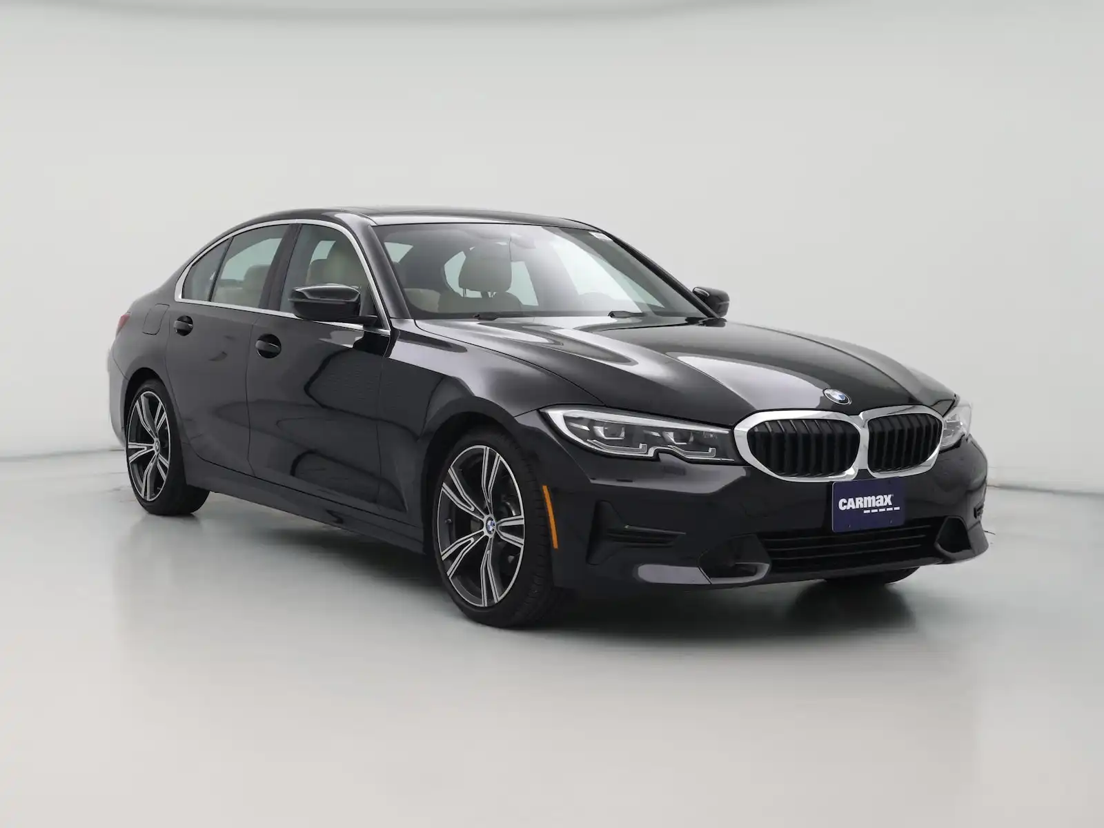 2021 BMW 3 Series 330i Sedan's photo