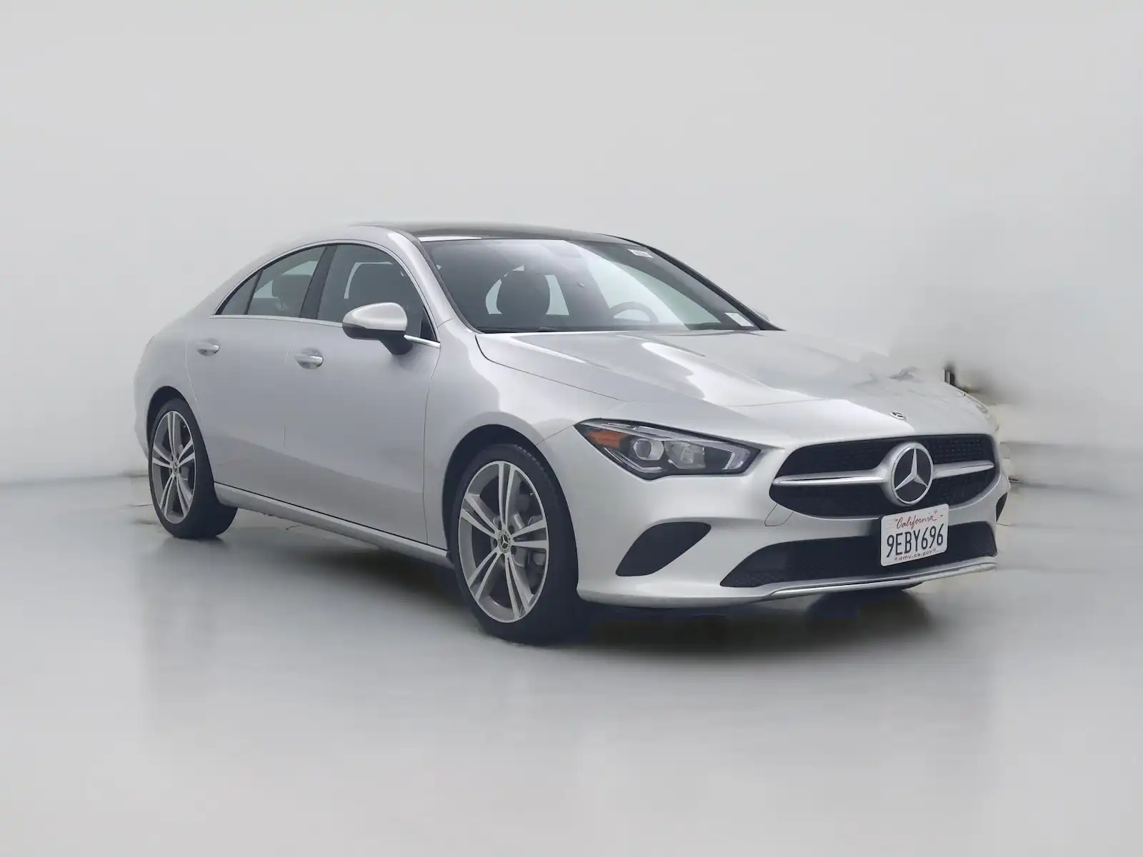 2022 Mercedes-Benz CLA CLA250's photo