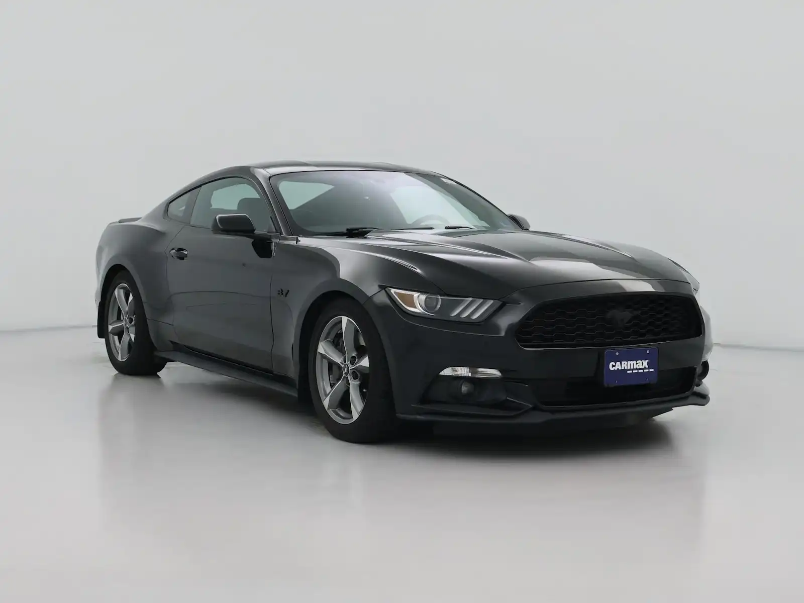 2016 Ford Mustang V6 Coupe's photo