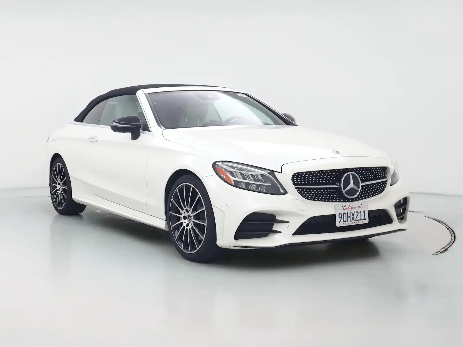 2023 Mercedes-Benz C-Class C300's photo