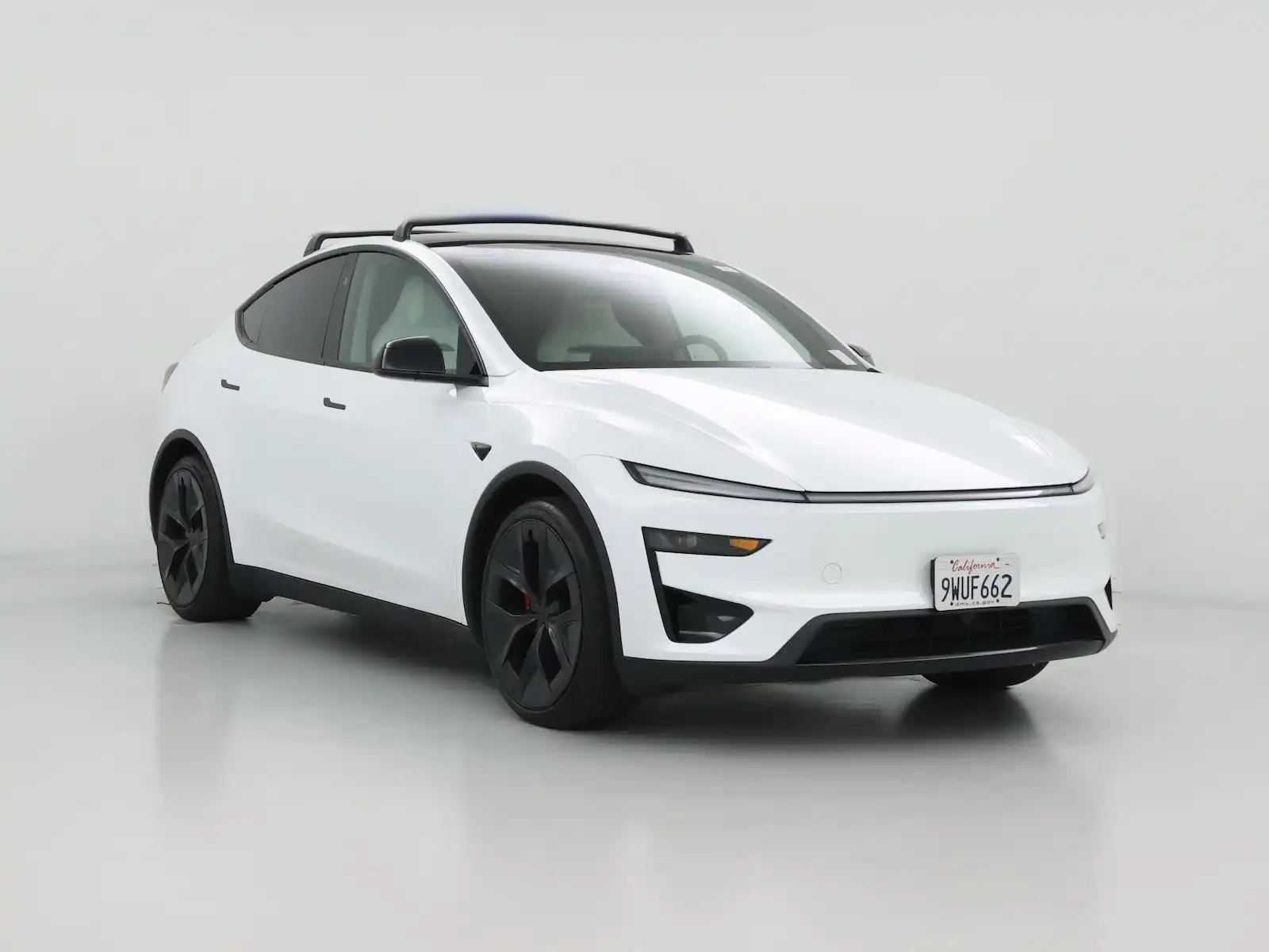2026 Tesla Model Y Performance AWD's photo