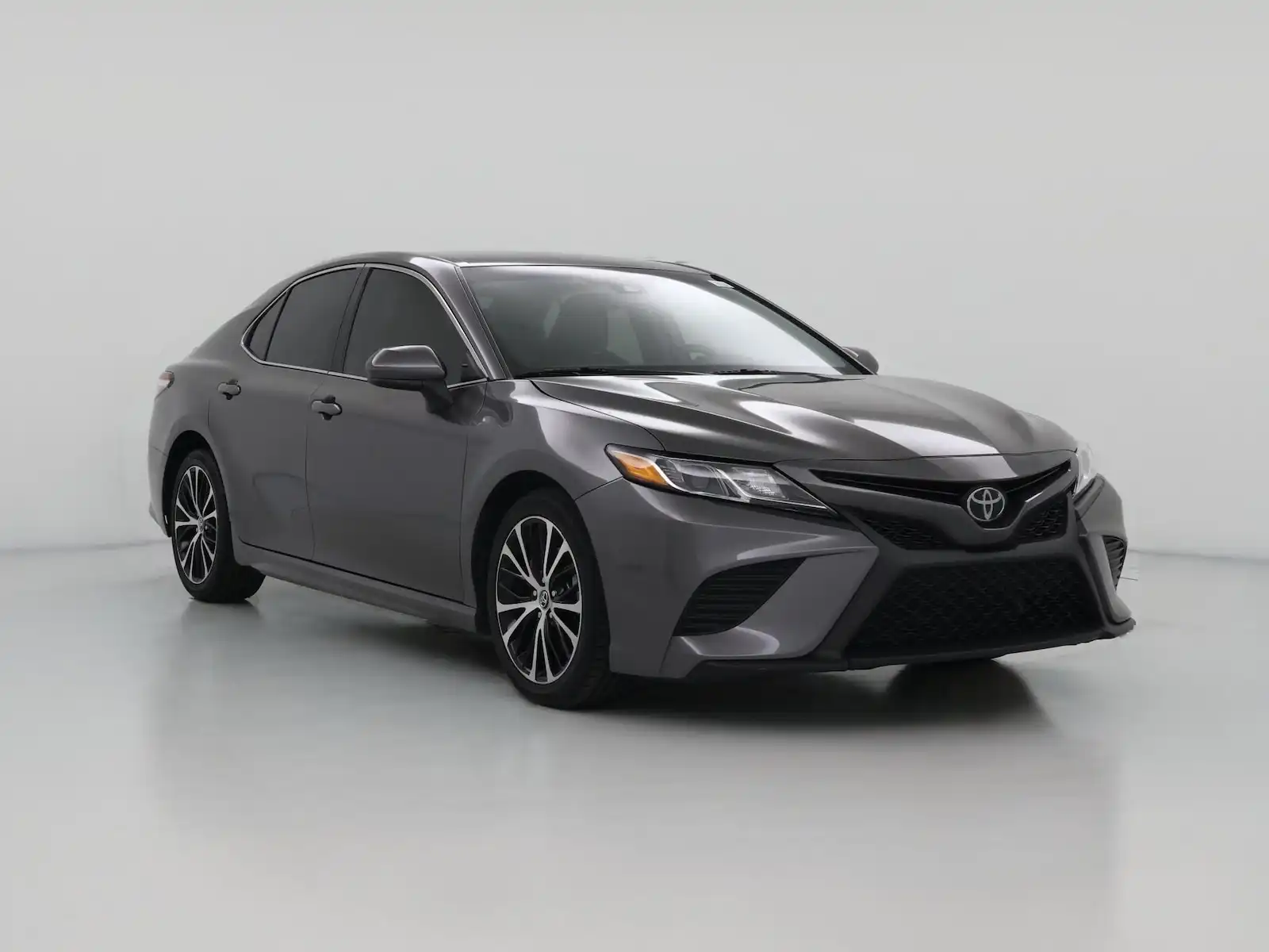 2020 Toyota Camry 2.5 Auto SE's photo