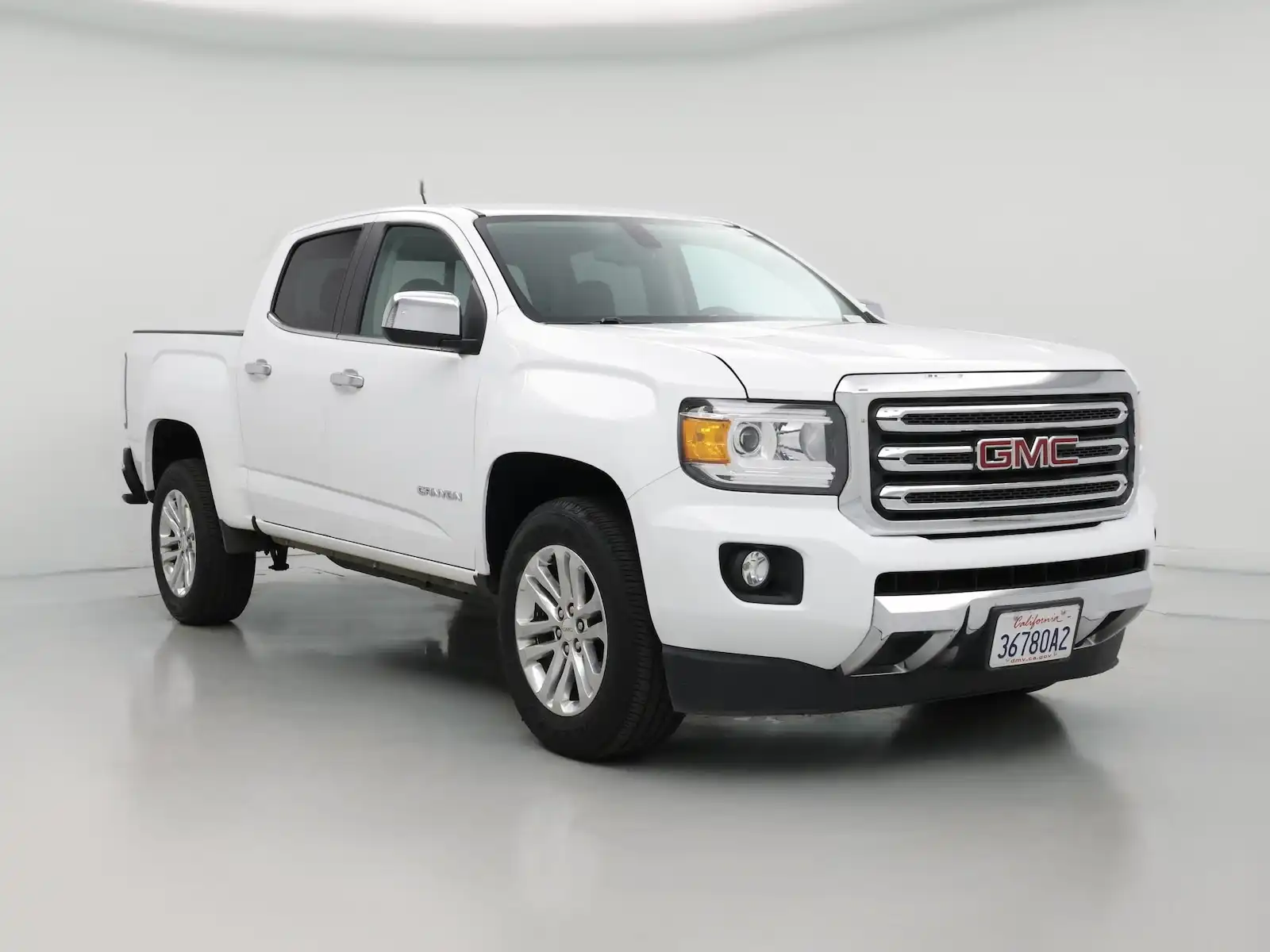 2016 GMC Canyon SLT 2WD Crew Cab Short Box's photo