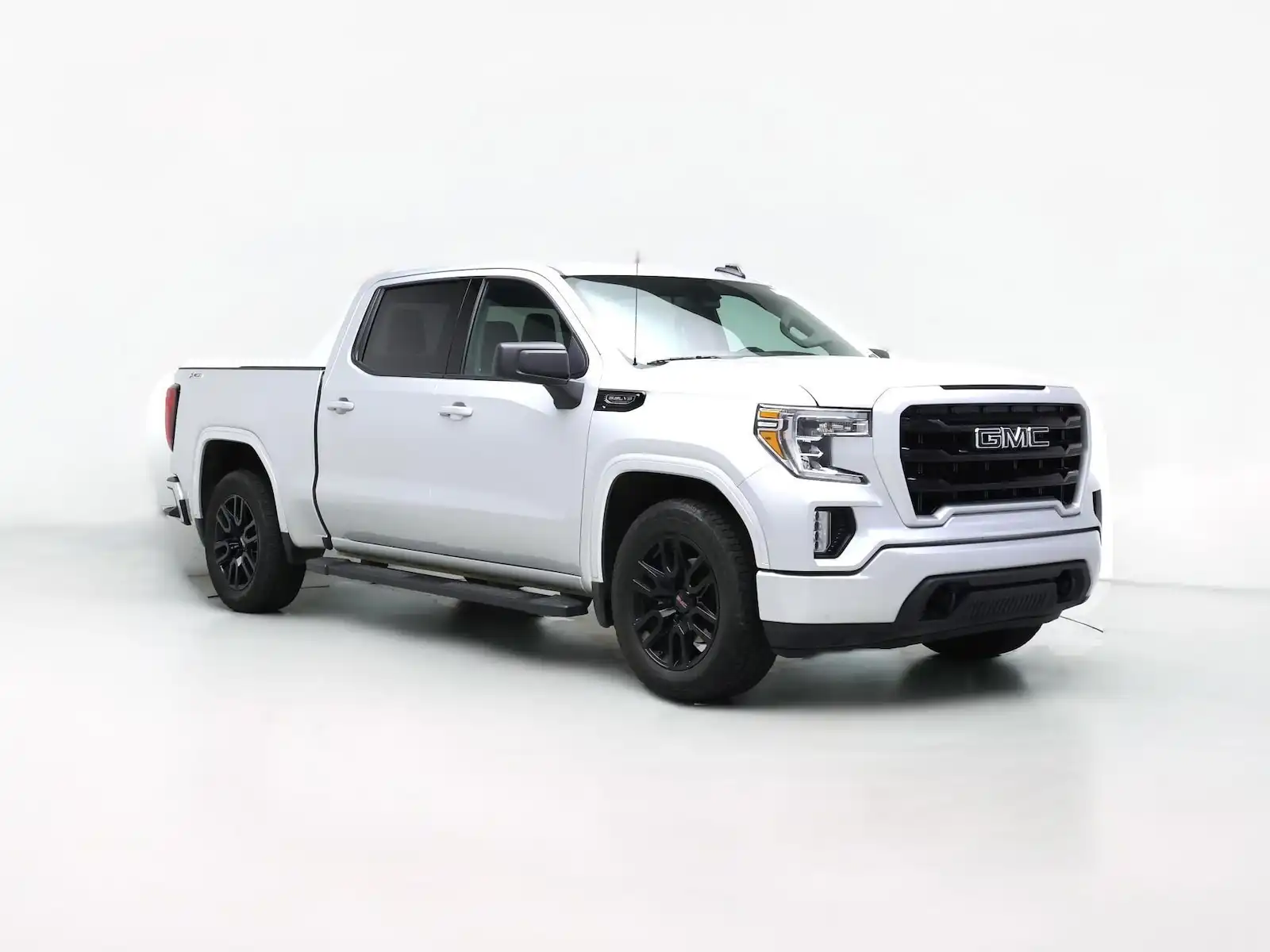 2021 GMC Sierra Elevation 4WD Crew Cab Standard Box's photo