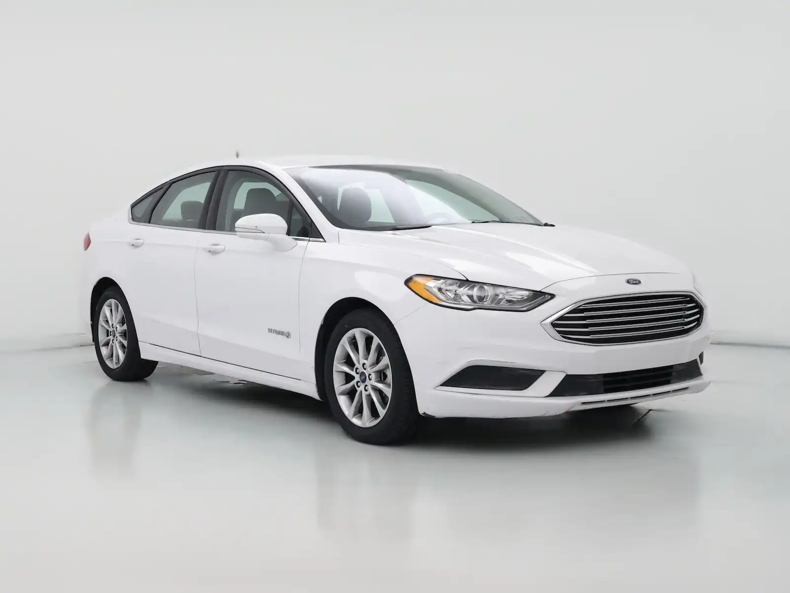 2017 Ford Fusion SE's photo